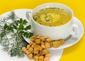 dovoljene in prepovedane jedi na pitni dieti